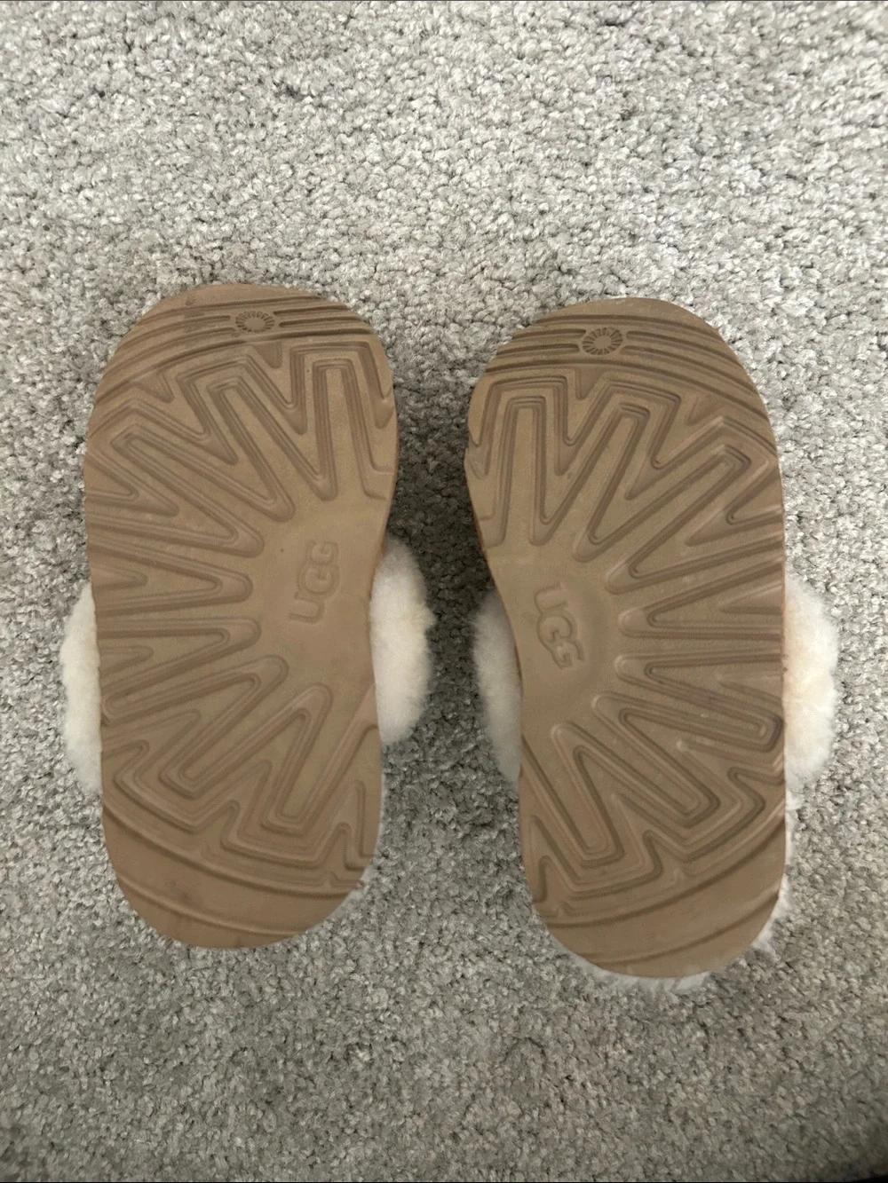 UGG Kids Chestnut Suede Shearling Cuff Slip-Ons